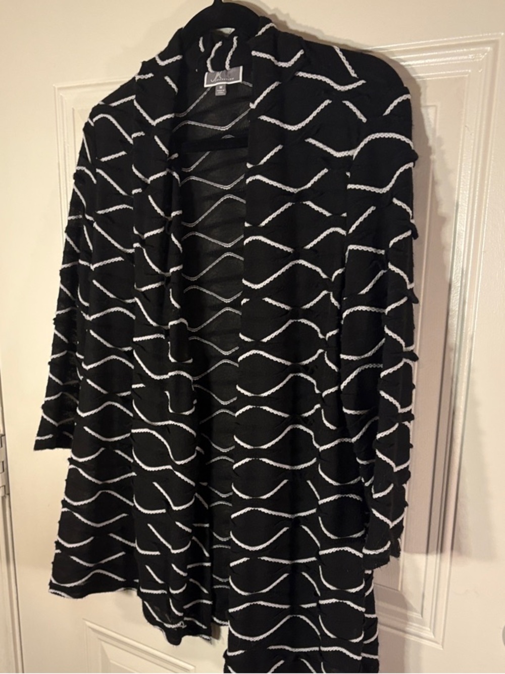 JM Collection Black Cardigan with White Wave Pattern